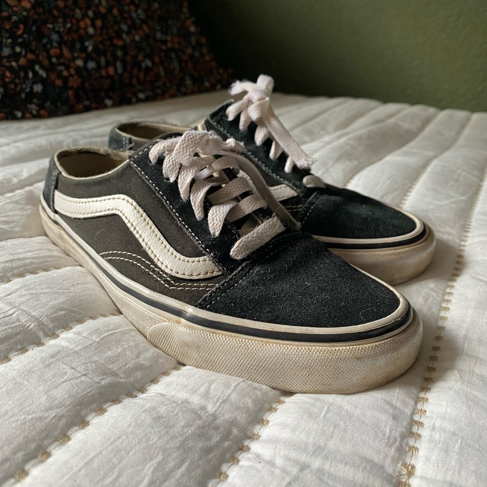 Used slip on Vans